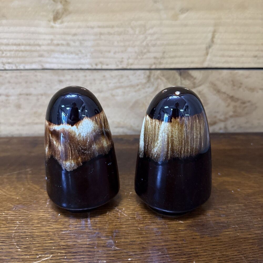 Vintage Pfaltzgraff Gourmet Brown Drip Glaze Salt & Pepper Shaker USA